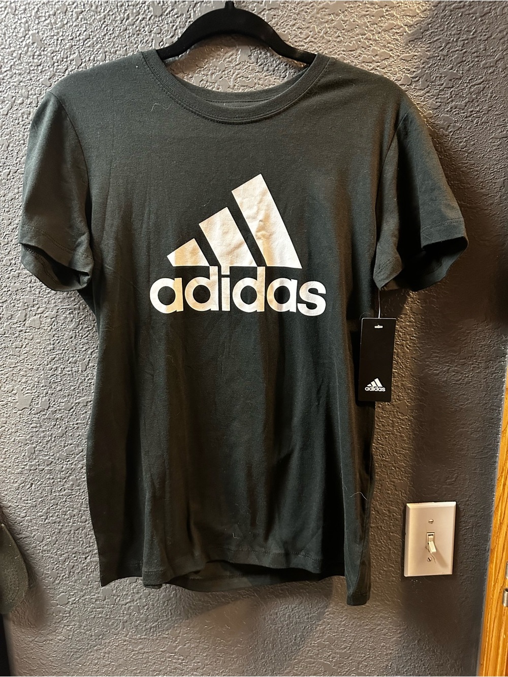 Adidas Women’s Black Logo Tee size Medium - NWT